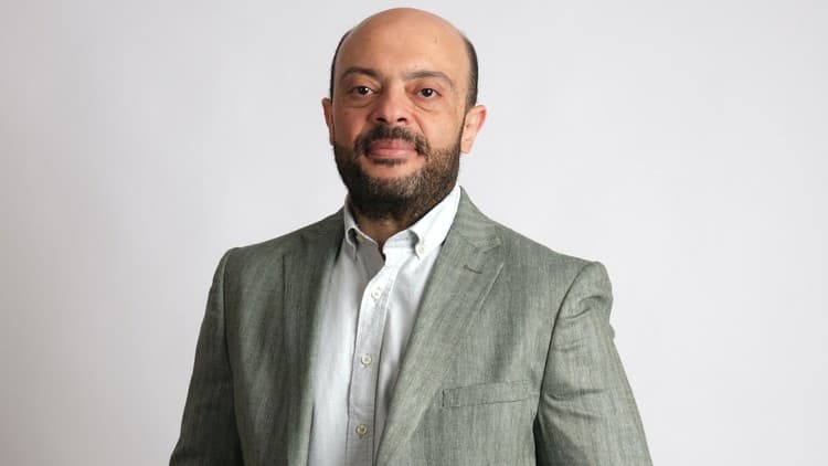 ٥ - ادارة علاقات العملاء